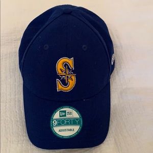 brand new Seattle Mariners hat